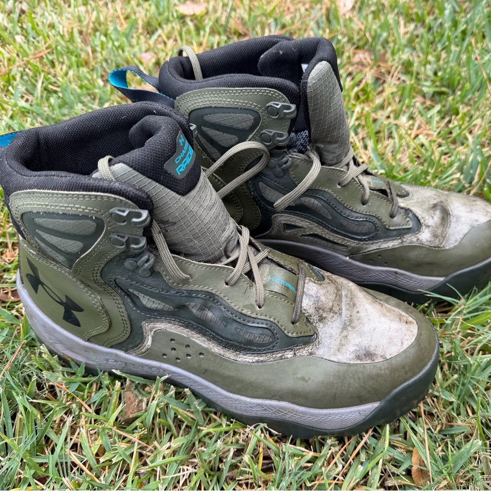 Under Armour Men’s Olive Green Boots